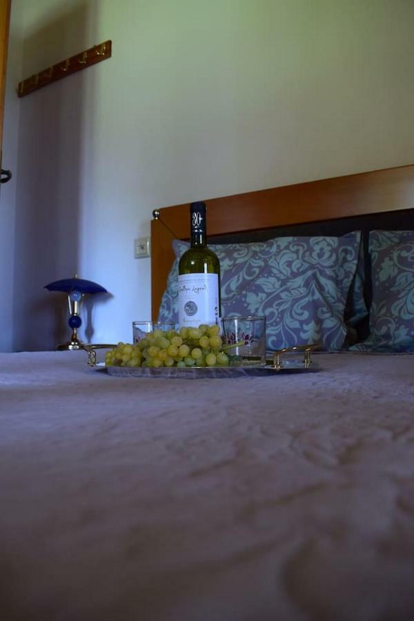 Holiday Home Dionysis Хорефто Екстер'єр фото